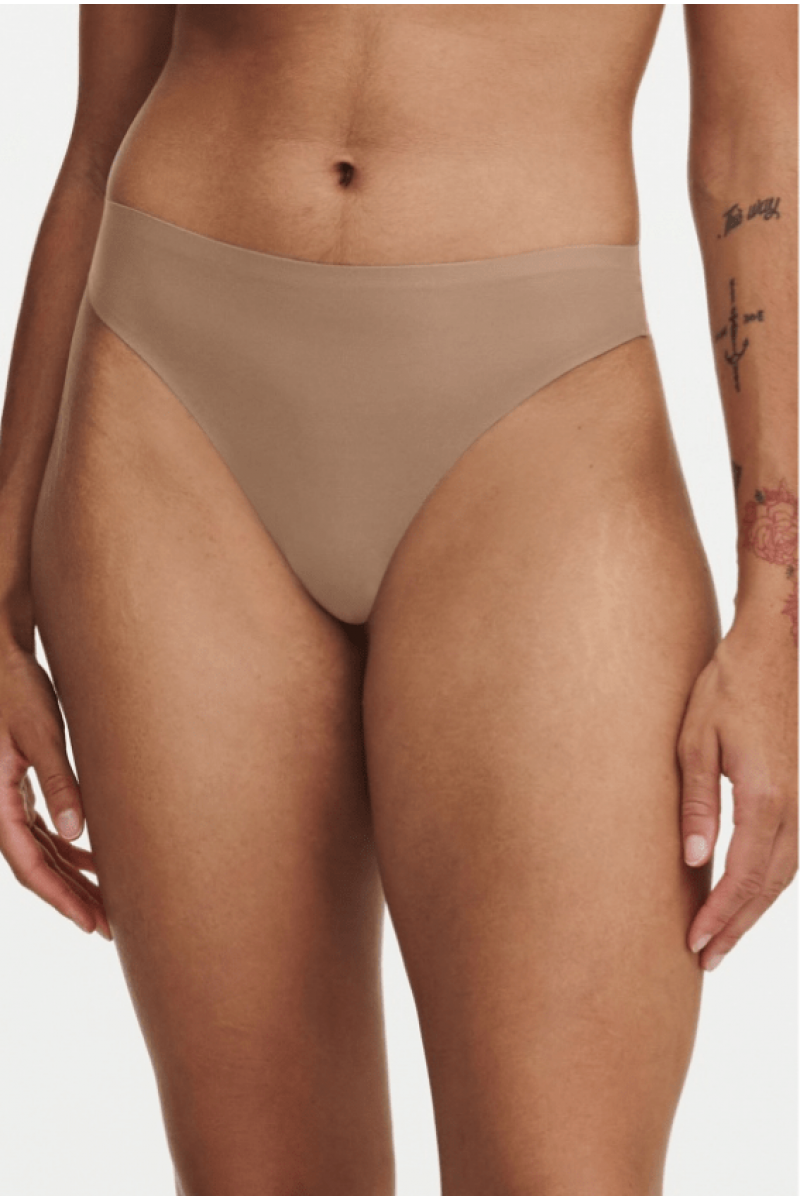 Купить Трусы-стринги Chantelle C26490 Soft Stretch недорого винтернет-магазине ЧулОК чулочно-носочная лавка