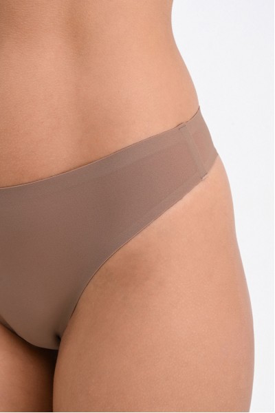 Трусы-стринги Chantelle C26490 Soft Stretch