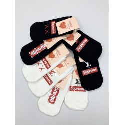 Носки женские Чулок с рисунком "бренды"